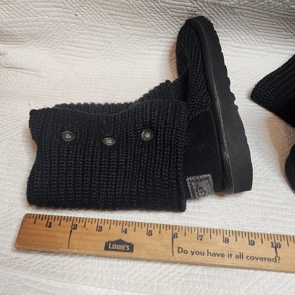 Ugg Black Classic Cardy Knit Boots Women's Size 7 - Picture 13 of 16